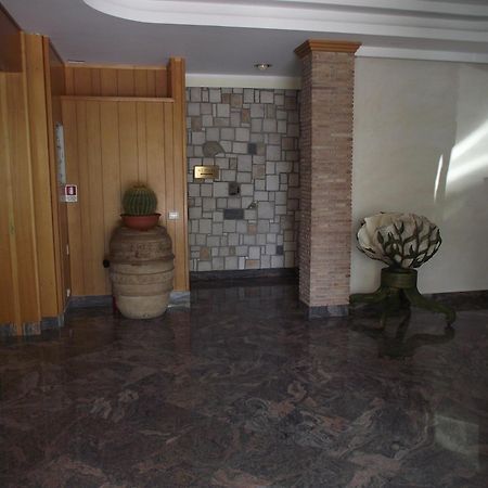 Il Girasole Hotel Terracina Ngoại thất bức ảnh