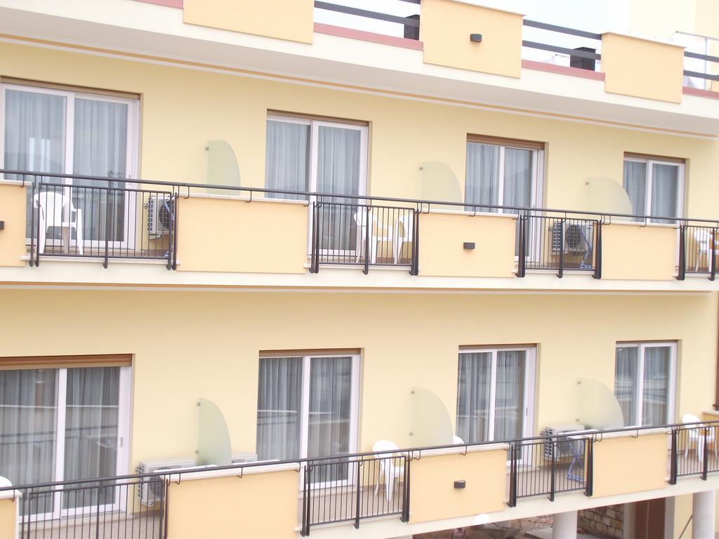 Il Girasole Hotel Terracina Ngoại thất bức ảnh